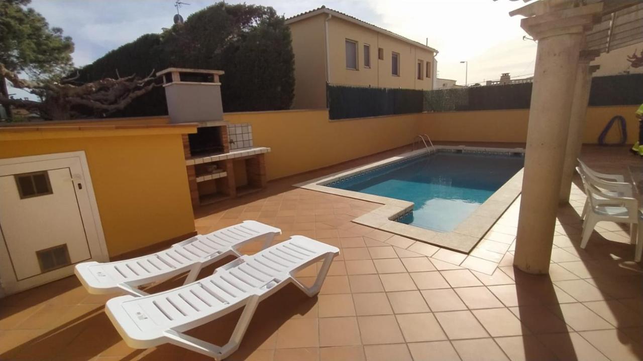 Magnolia L'Escala 2, Casa Con Piscina Y Barbacoa A 100M De La Playa Villa Bagian luar foto